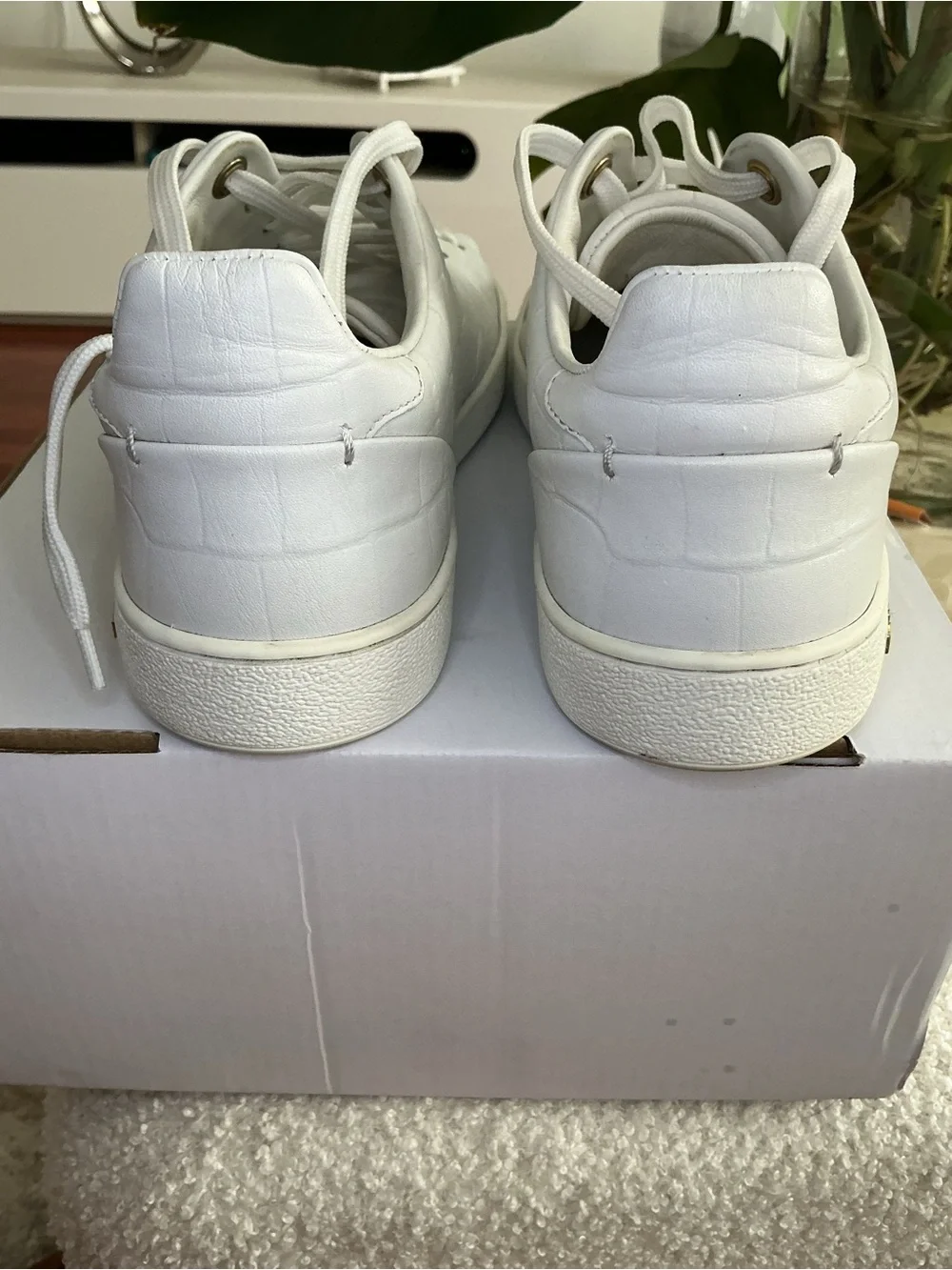 Louis Vuitton White Croc-Embossed Sneakers with Gold V Accents